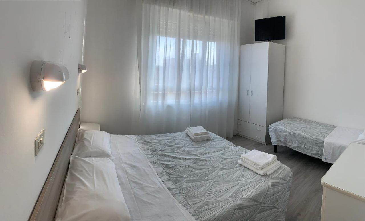 Hotel Laika Rimini Exterior photo